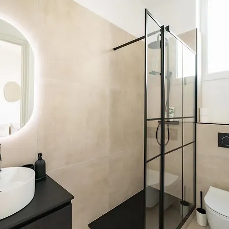 Hypercentre - Palais - Croisette - - Bf * Cannes